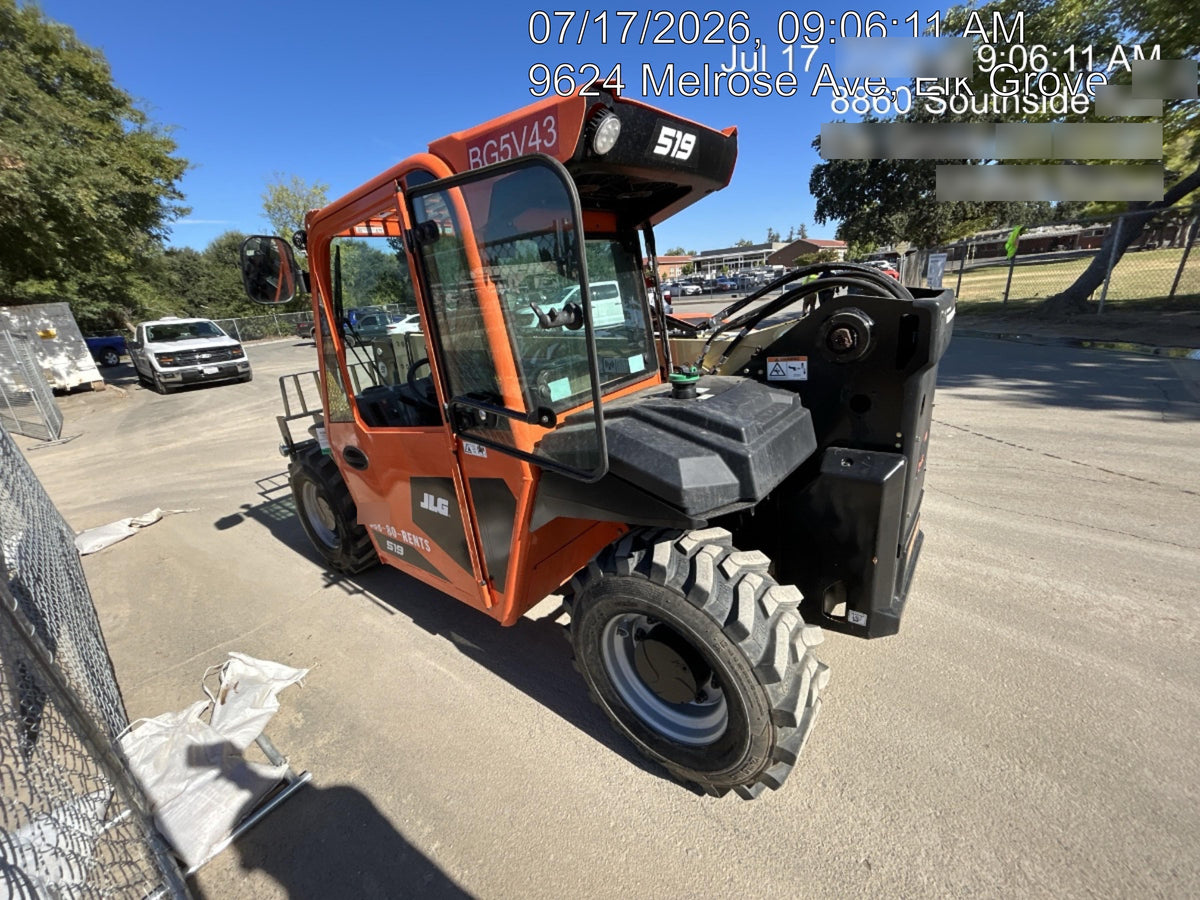 2025 JLG 519