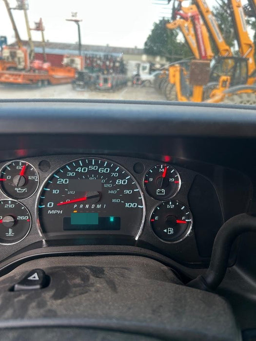 2023 CHEVROLET Express Van - Rental