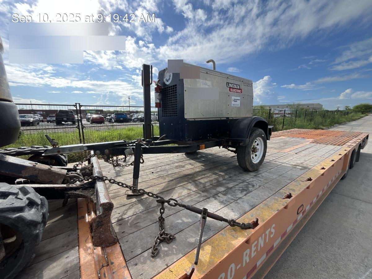 2019 Lincoln Electric Vantage 322 Lincoln Vantage 322 Welder w/Trailer, Light Kit, Cable Rack