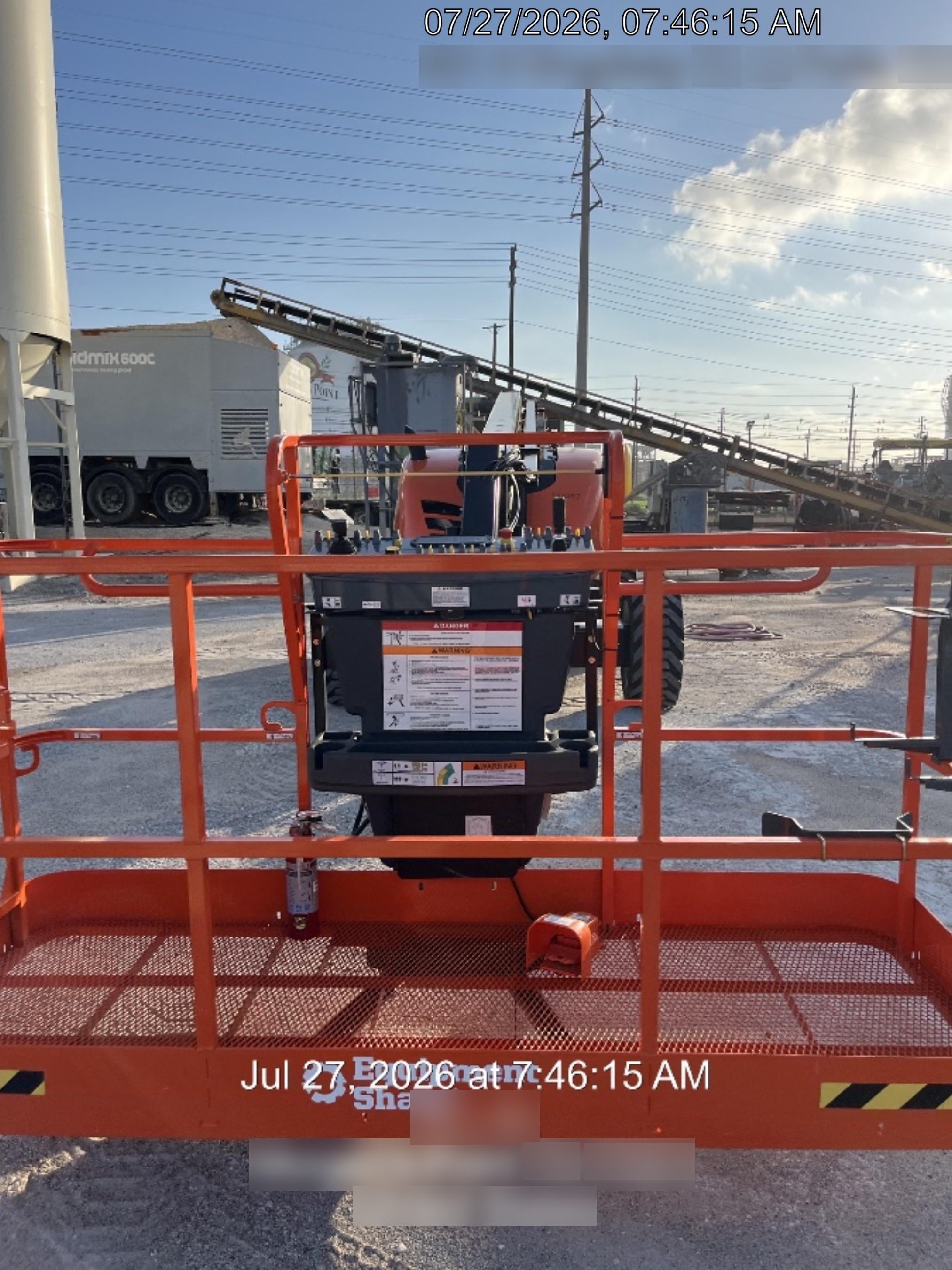 2026 JLG 600AJ