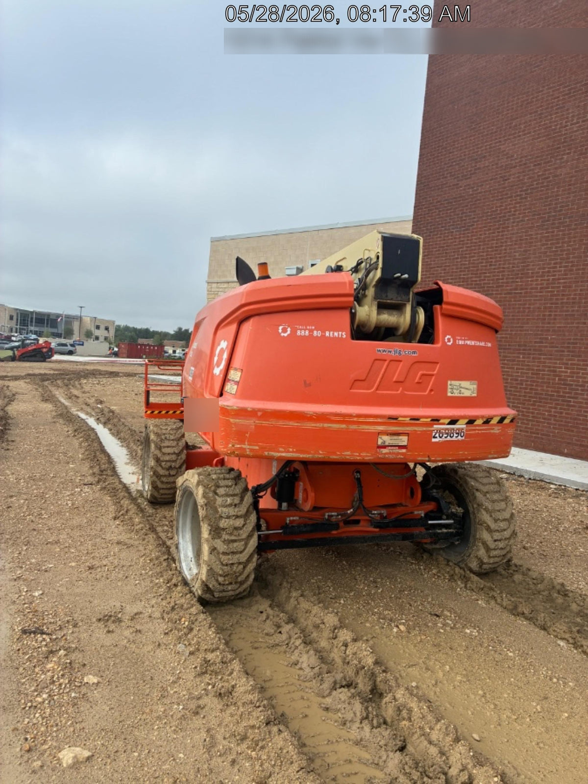2022 JLG 660SJ