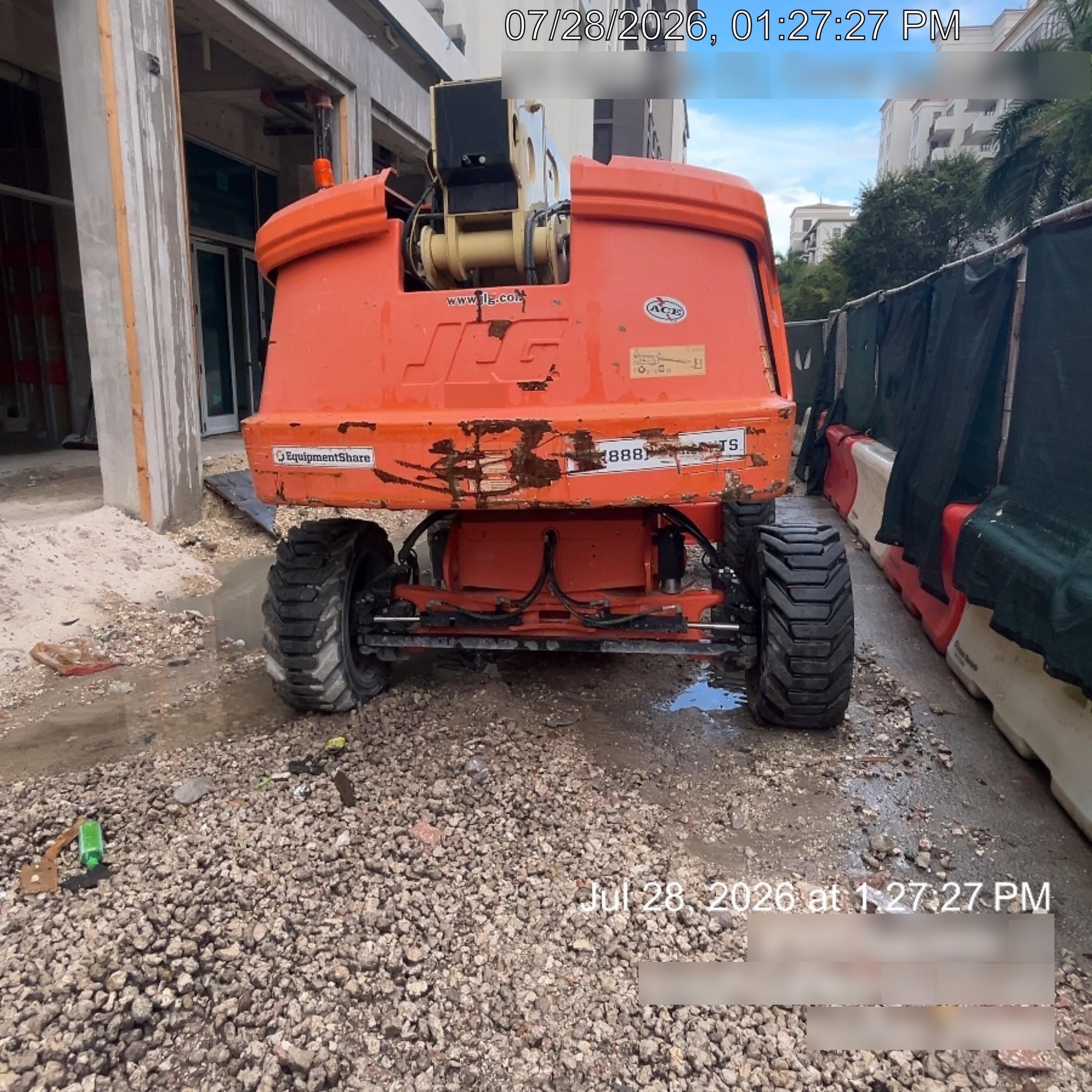 2020 JLG 660SJ