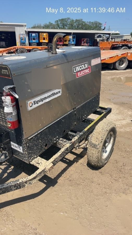 2019 Lincoln Electric Vantage 322 Lincoln Vantage 322 Welder w/Trailer, Light Kit, Cable Rack
