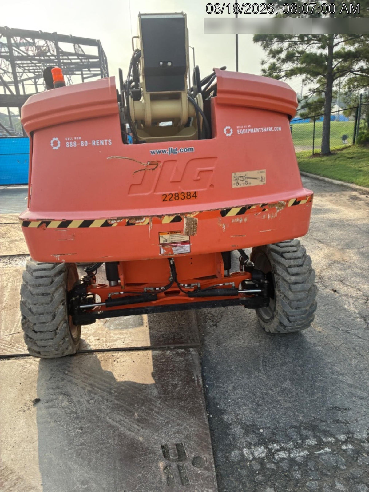 2022 JLG 660SJ