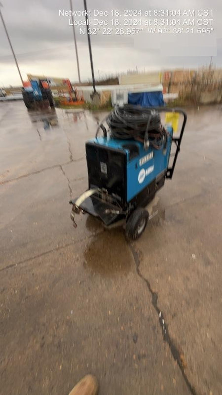 2019 Miller Electric BOBCAT 250 Standard w/Running Gear, Bracket, Hose