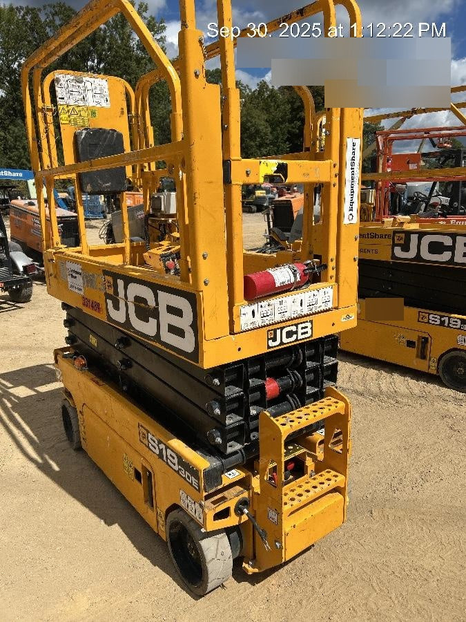 2023 JCB S1930E