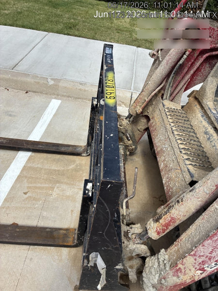 2025 ARROW MATERIAL HANDLING 48" Pallet Forks - Arrow