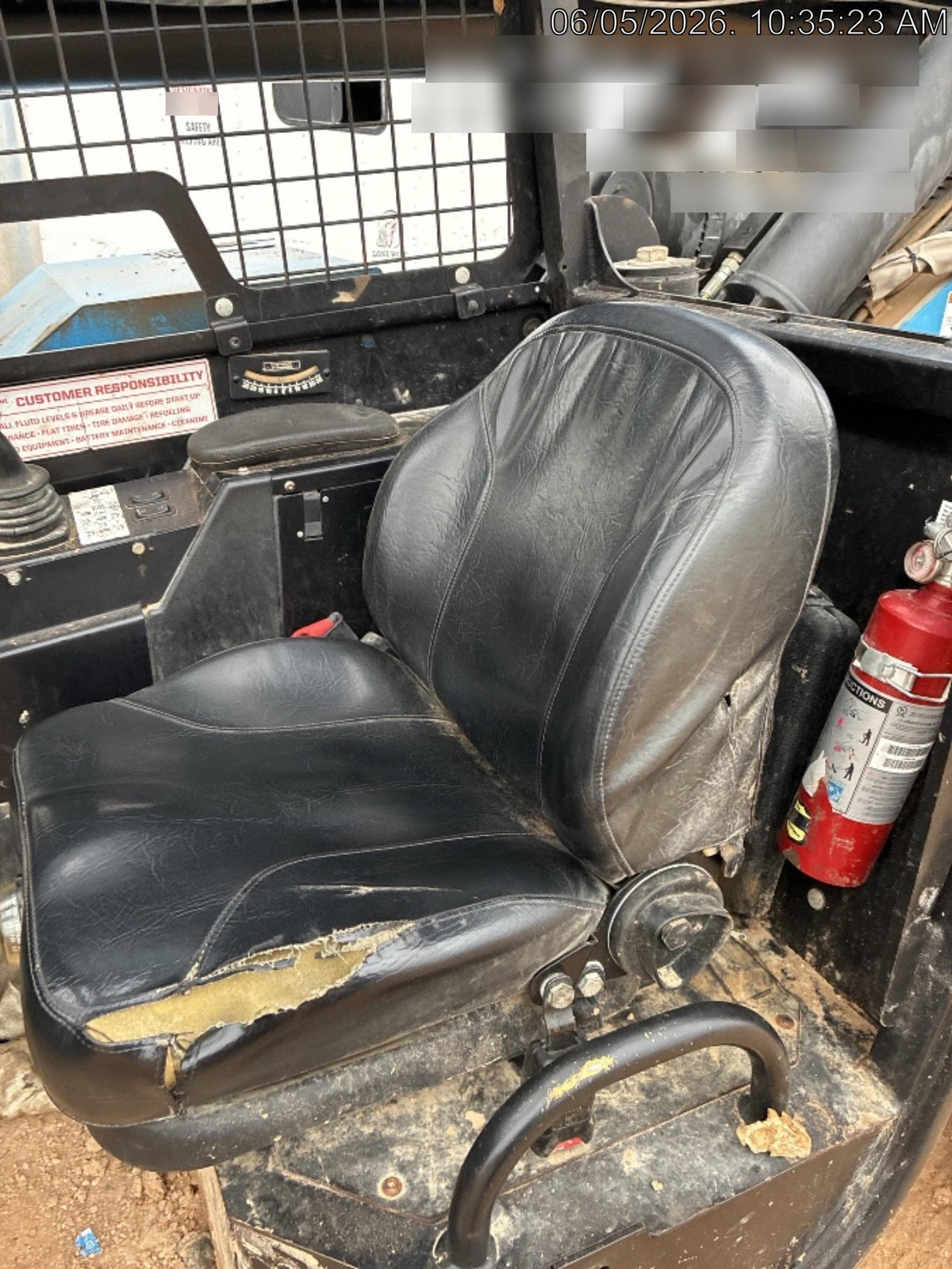 2018 Genie GTH-1056 Genie GTH-1056 w/ROPS, Work Lights, Solid Tires, RH Cab Mesh, Beacon, 60" Carriage and Forks