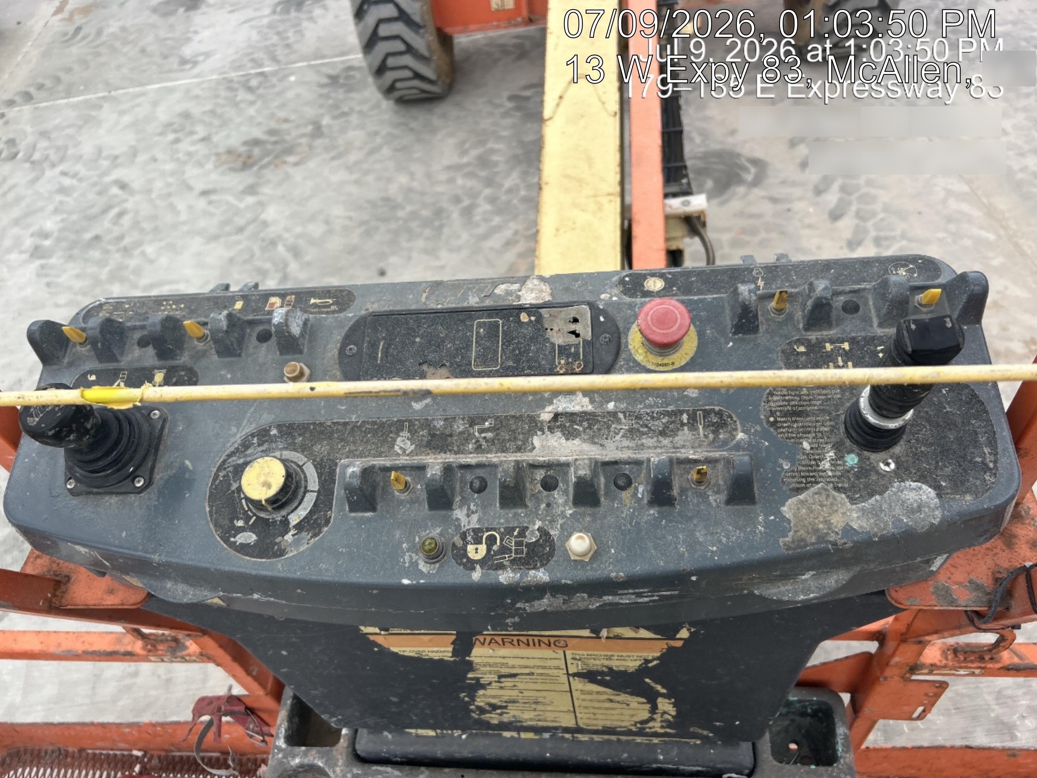 2021 JLG 400S