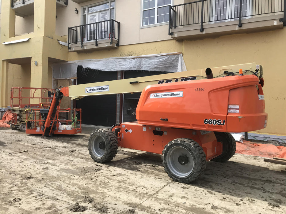 2019 JLG 660SJ
