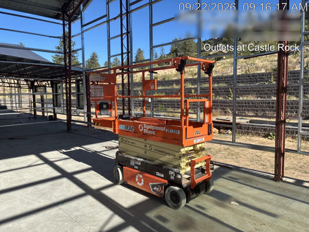 2022 JLG ES1932