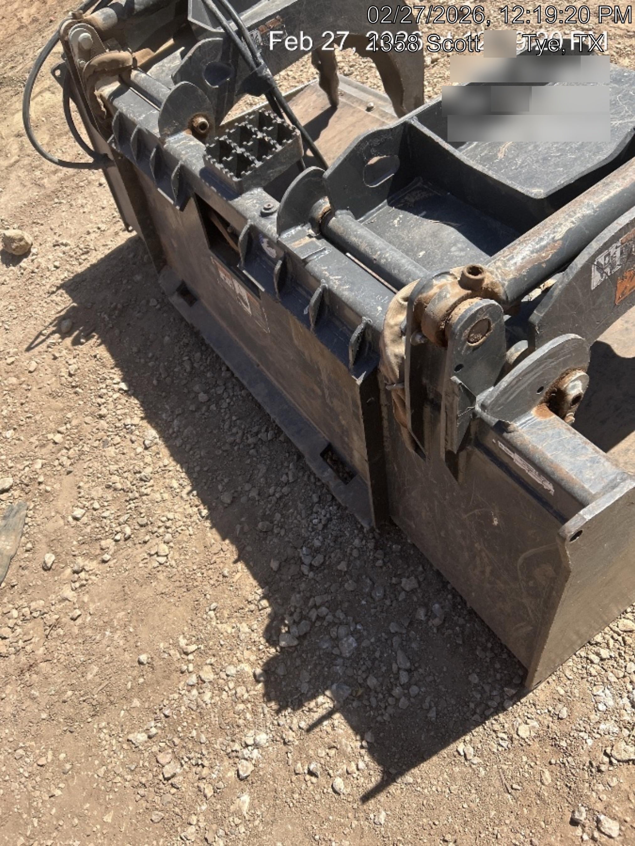 2019 PALADIN 76" Scrap Grapple Bucket - Paladin