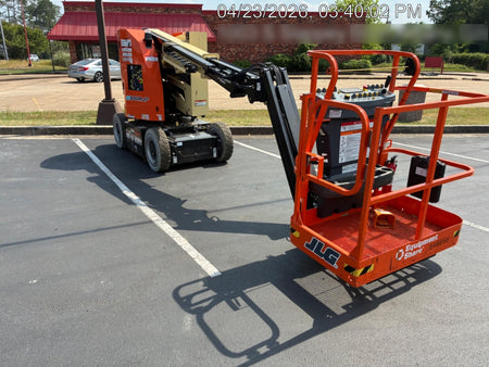 2025 JLG E300AJP