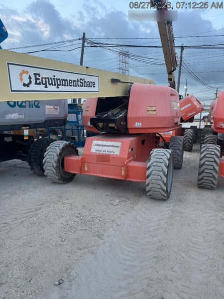 2019 JLG 660SJ