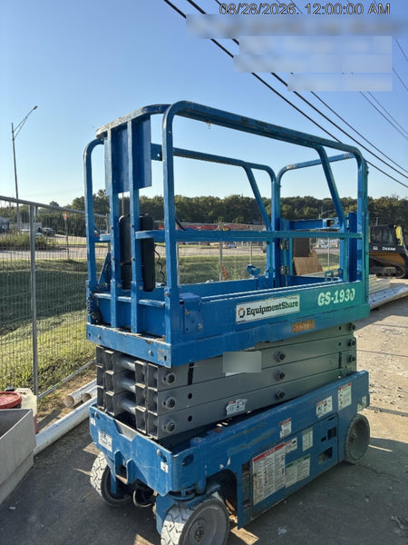 2020 Genie GS-1930 Solid Non Marking Tires, Beacon, Folding rails with half height swing gate