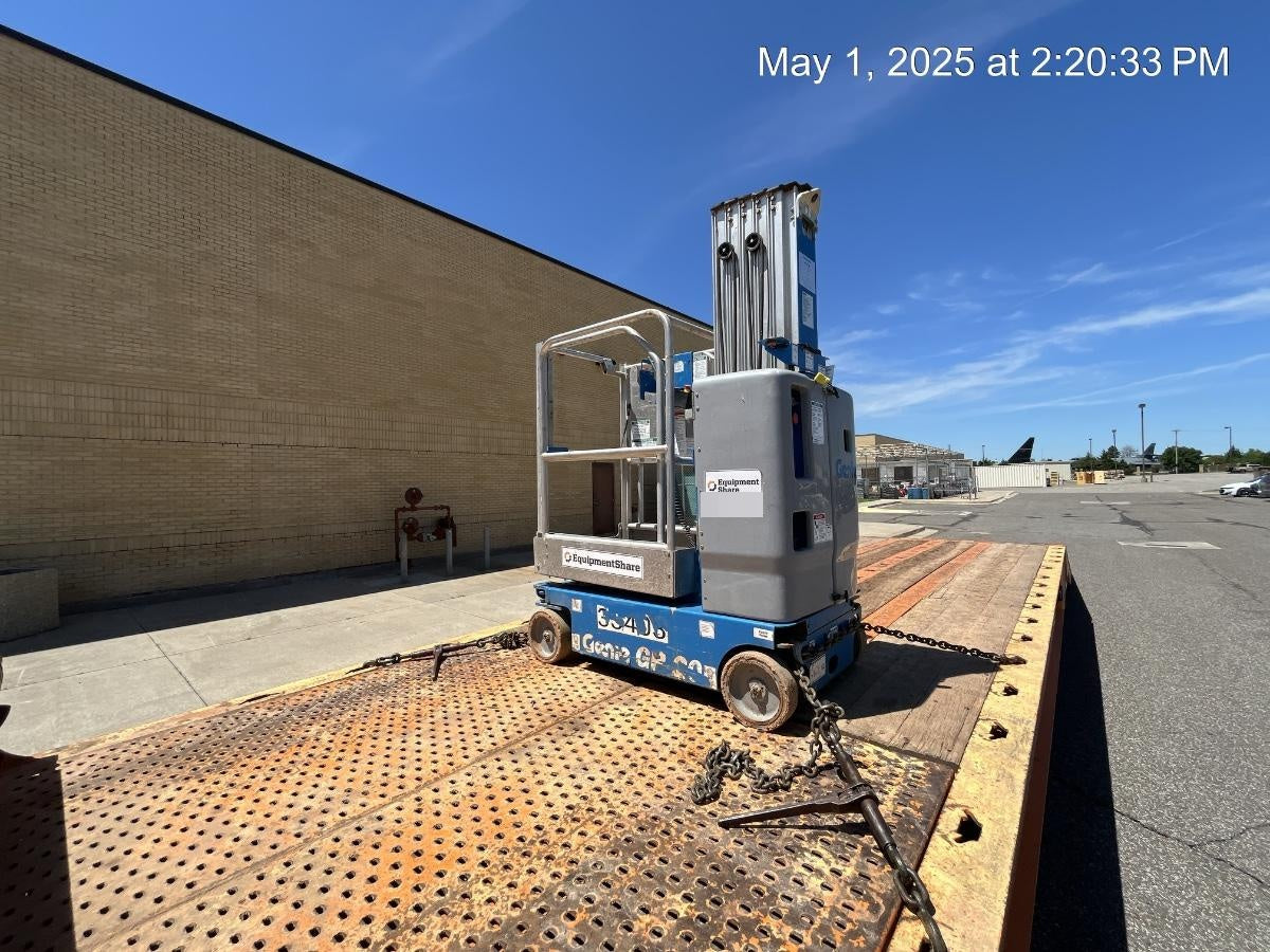 2019 GENIE GR-20