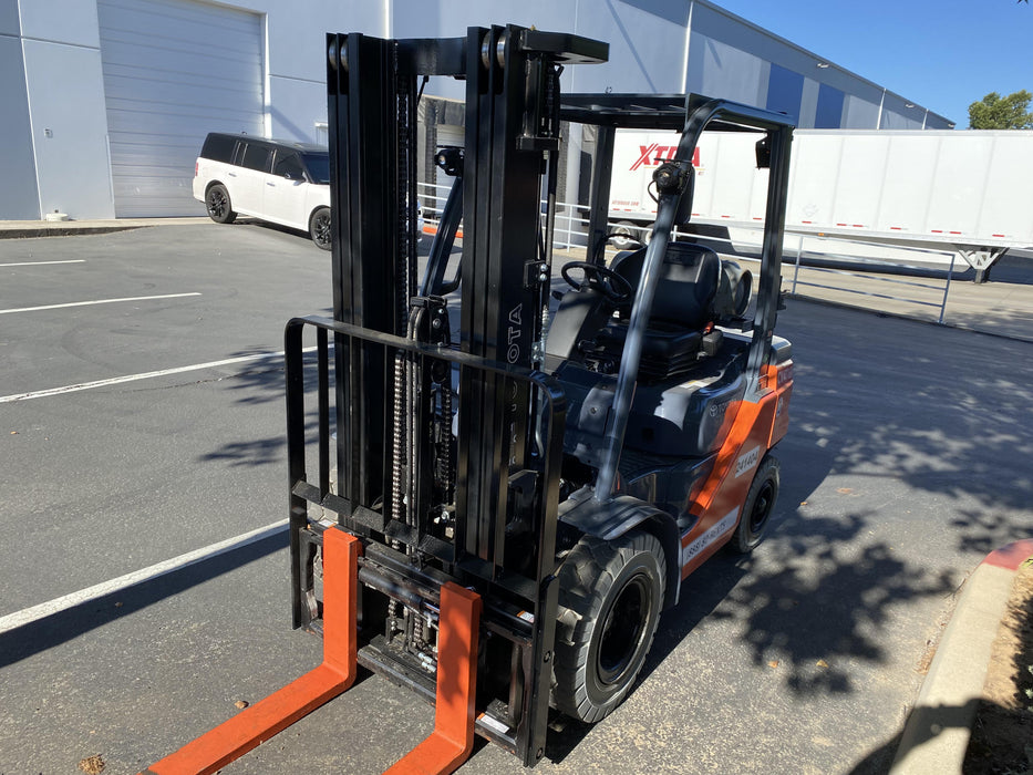 2022 TOYOTA 50-8FGU25