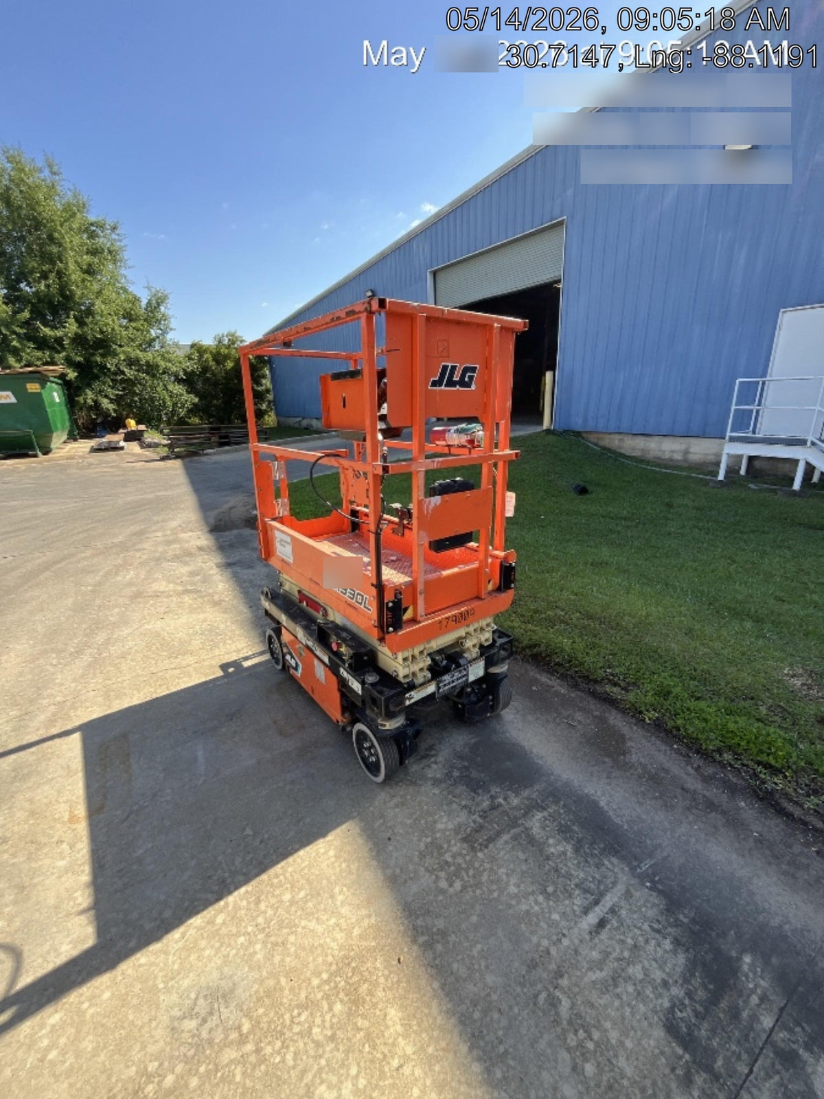 2021 JLG ES1330L