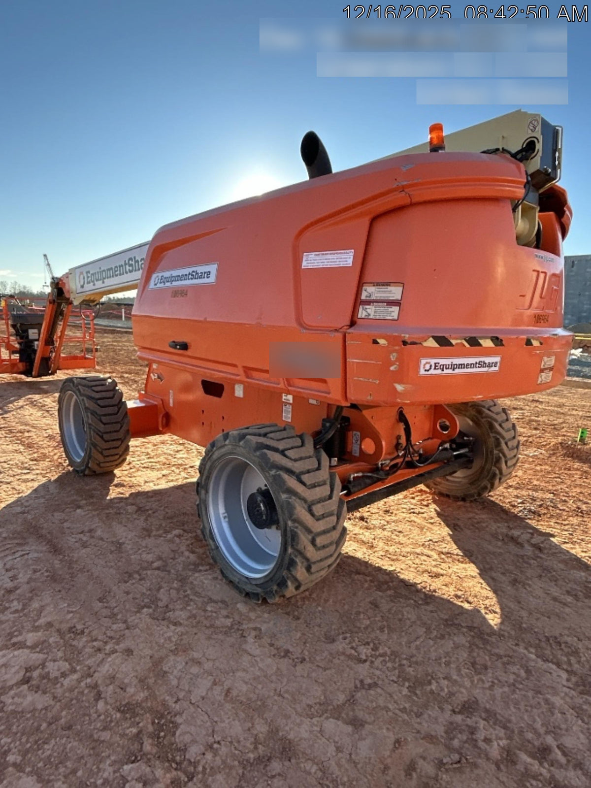 2020 JLG 660SJ
