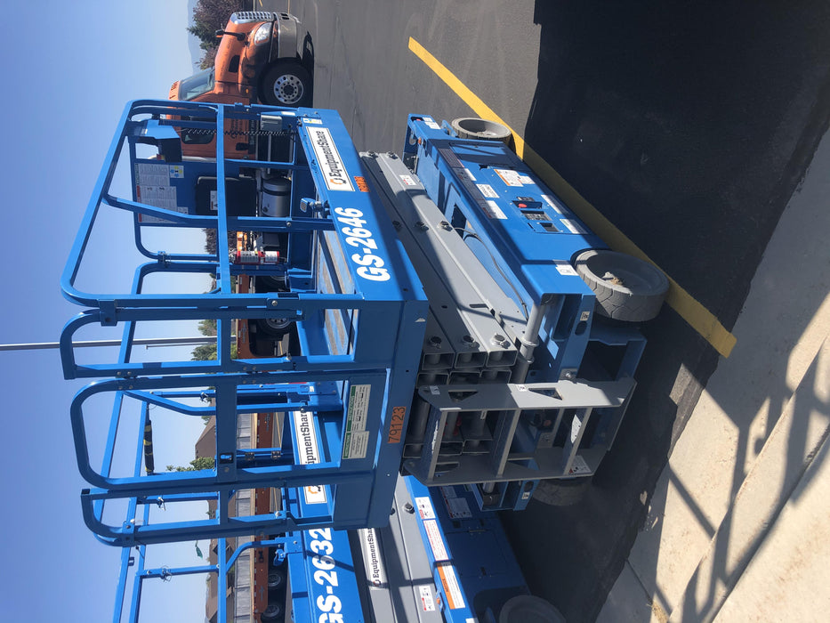 2019 Genie GS-2646 folding rails with full height swing gate