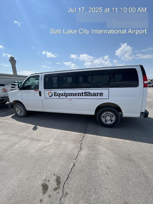 2023 CHEVROLET Express Van - Rental