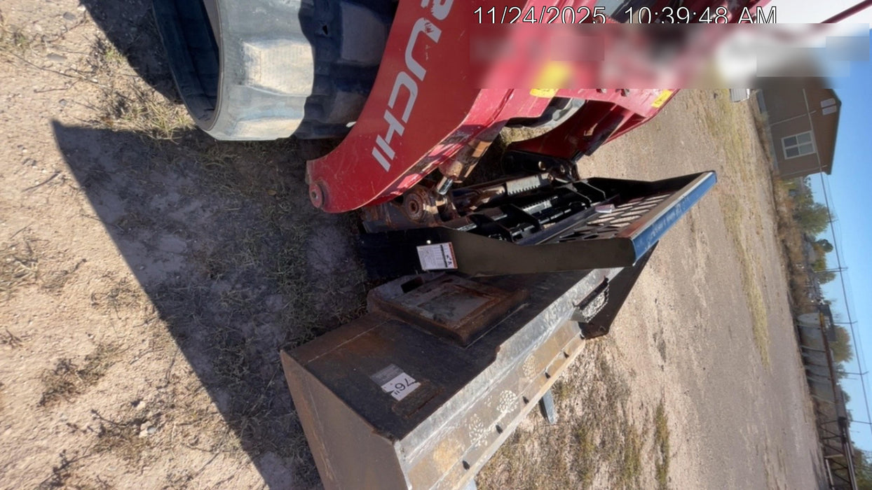 2020 Takeuchi TL12R2-CR Cab/Heat/Air, Hydraulic QC