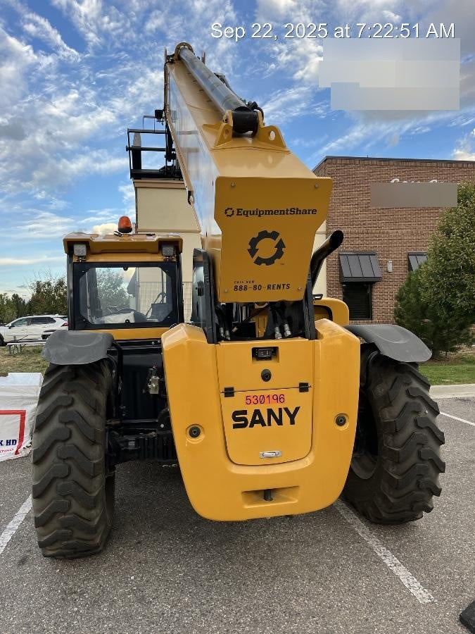 2025 SANY STH1256