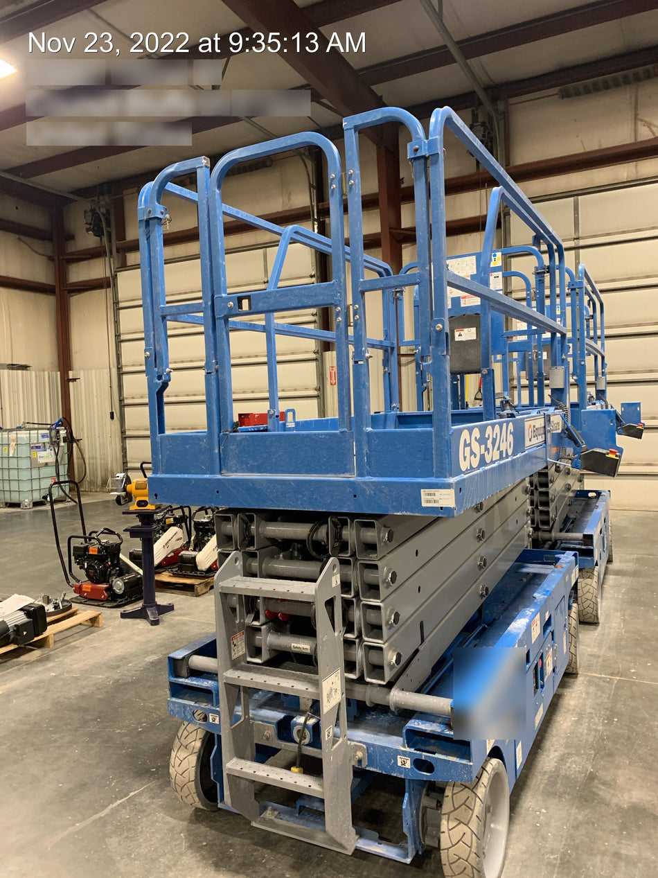 2022 GENIE GS-3246