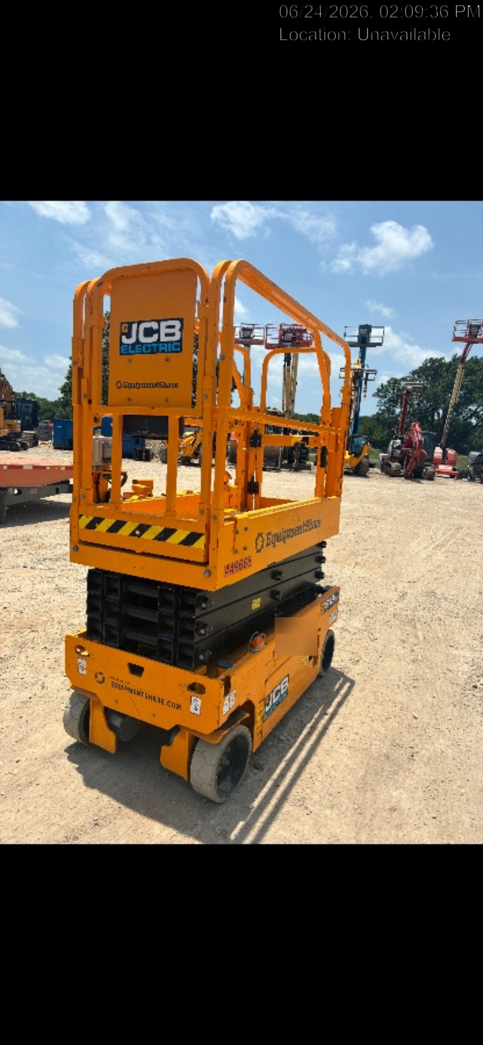 2024 JCB S1932E