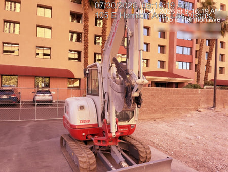 2023 TAKEUCHI TB240-CR
