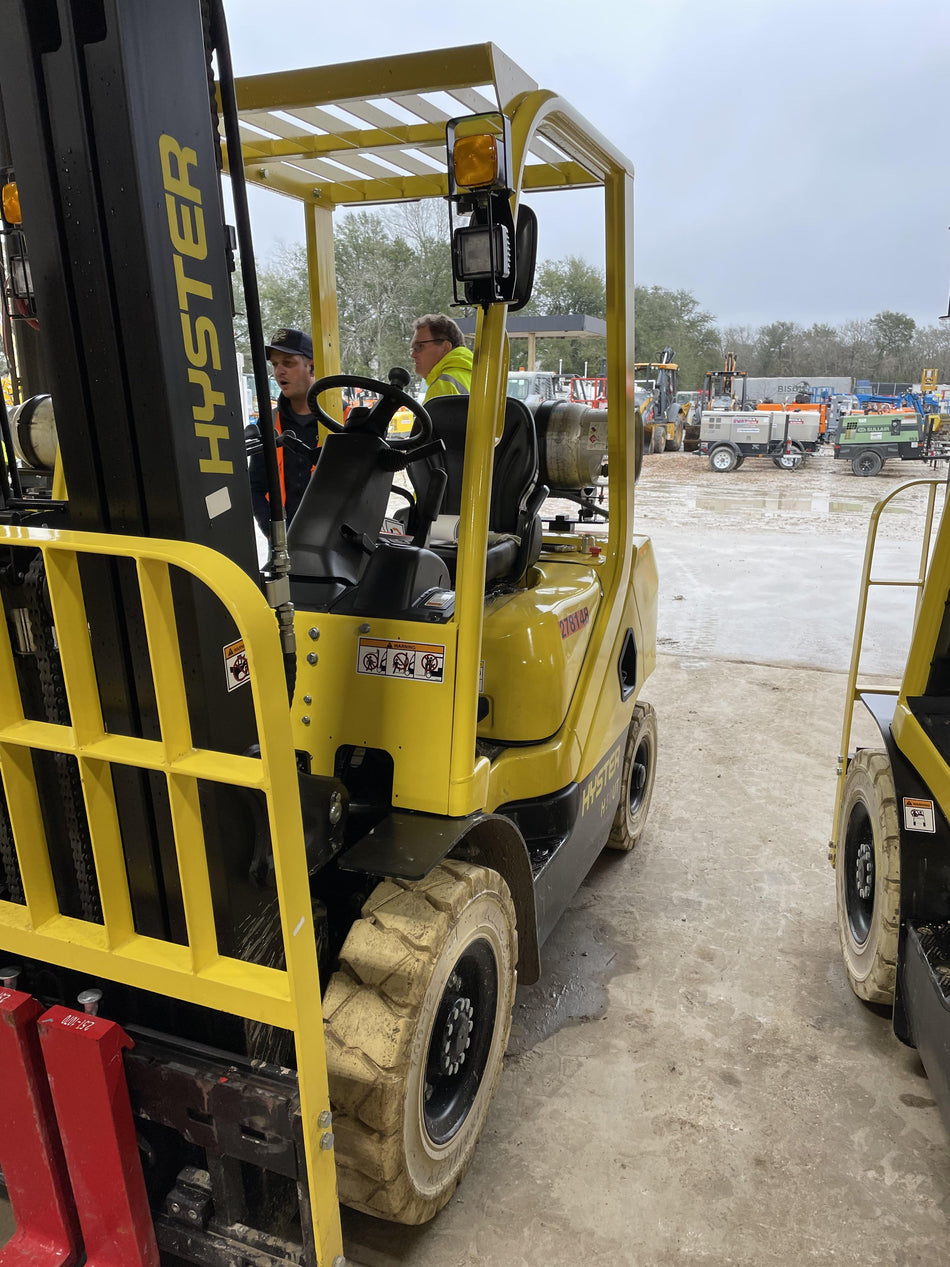 2022 HYSTER H50UT