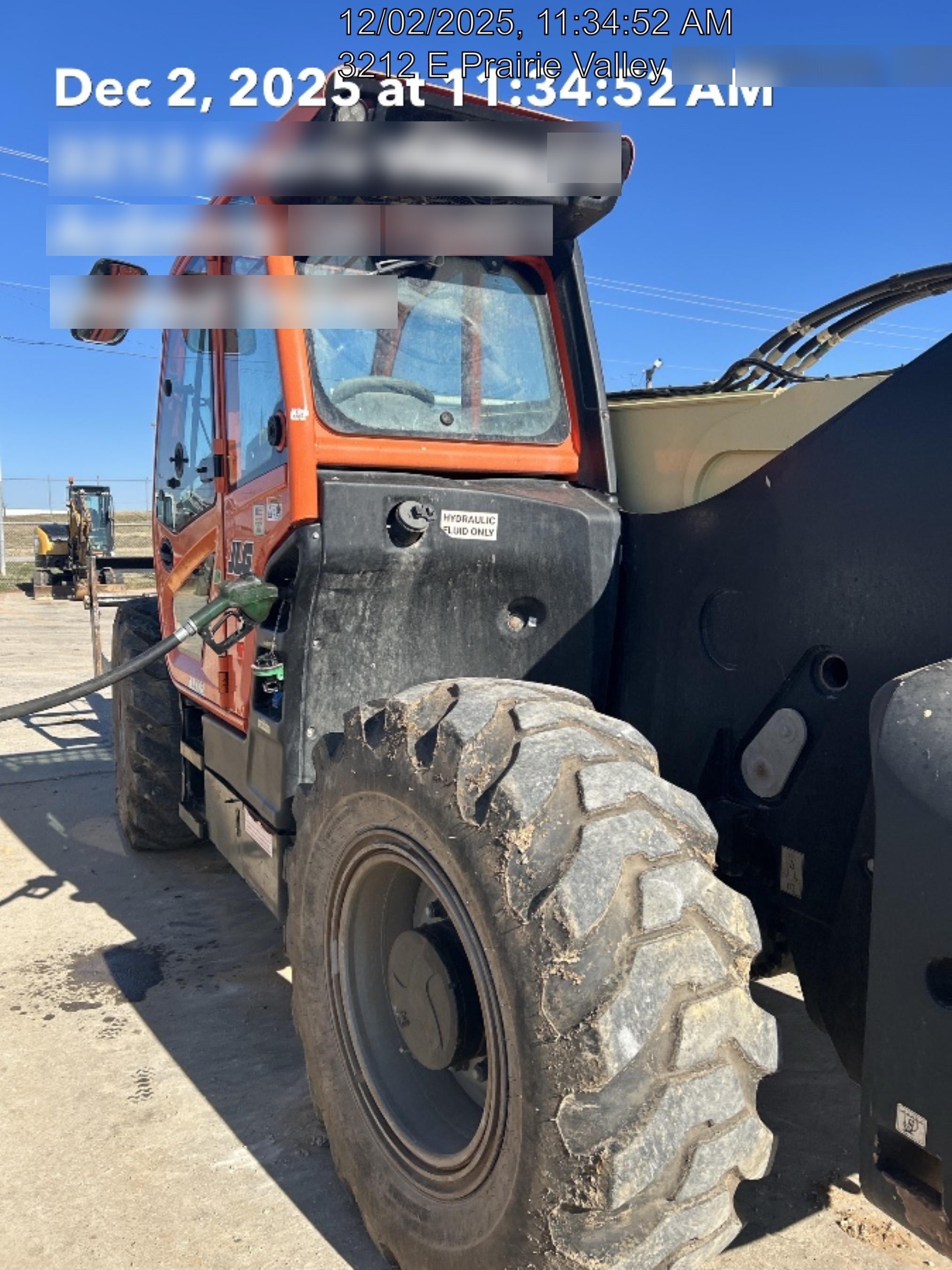 2021 JLG 1732