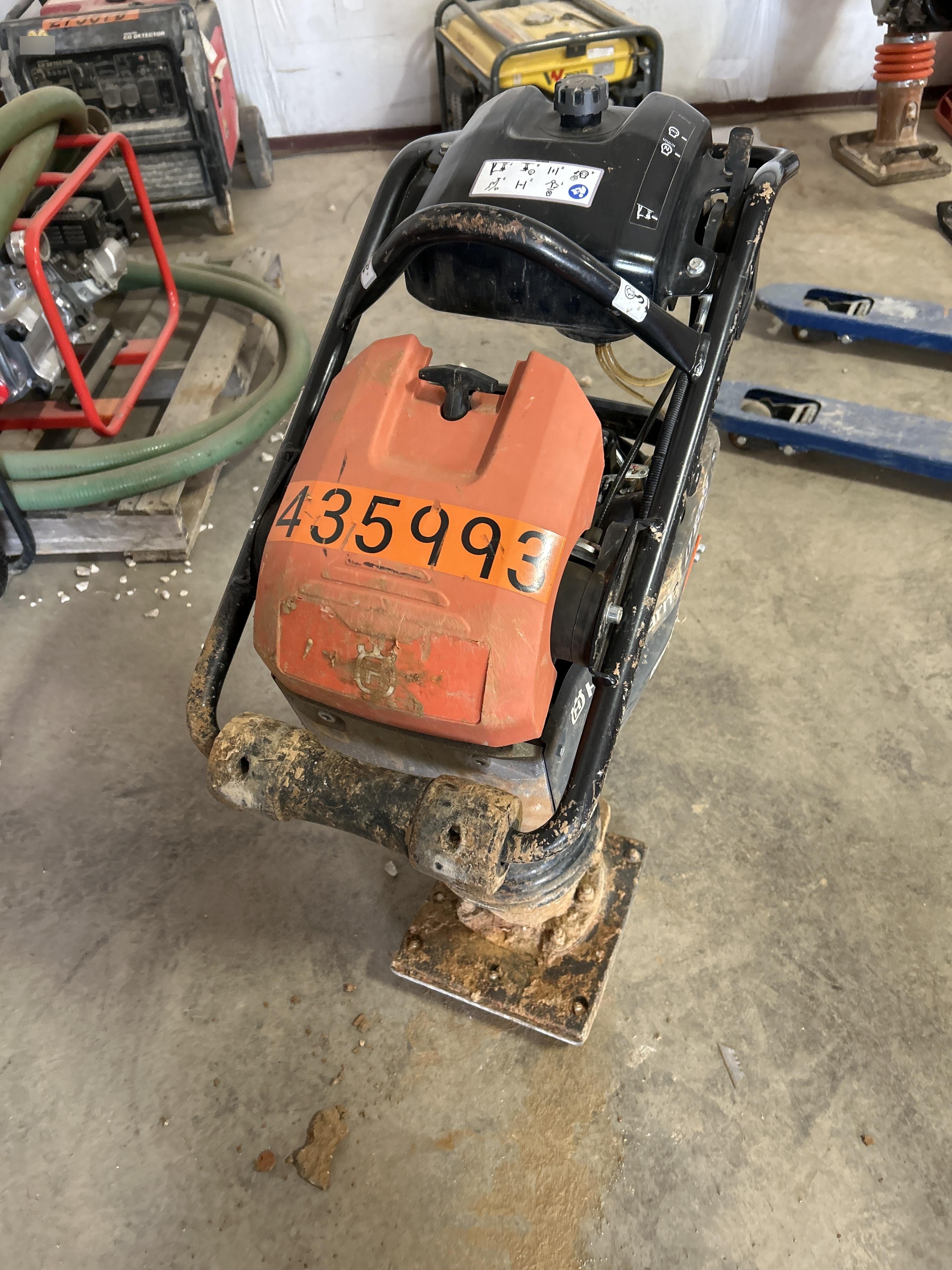 2024 HUSQVARNA LT6005