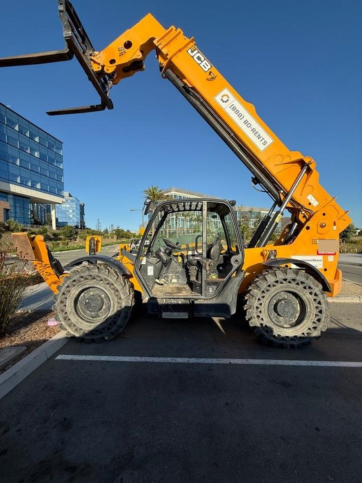 2019 JCB 512-56