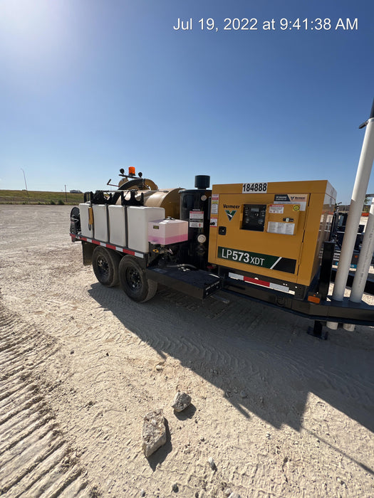 2021 VAC-TRON LP573XDT