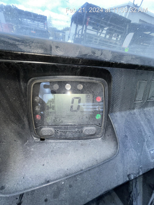 2022 Kawasaki Mule PRO-DXT Standard Options, Backup Alarm, Beacon, Plastic Hard Top, Poly Windshield, Horn Kit