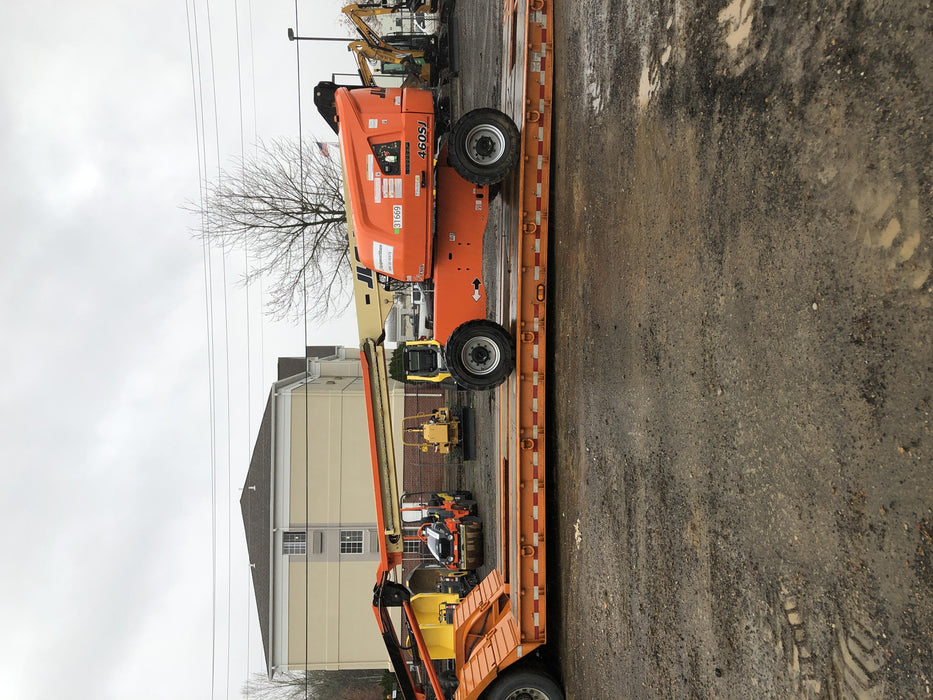 2019 JLG 460SJ