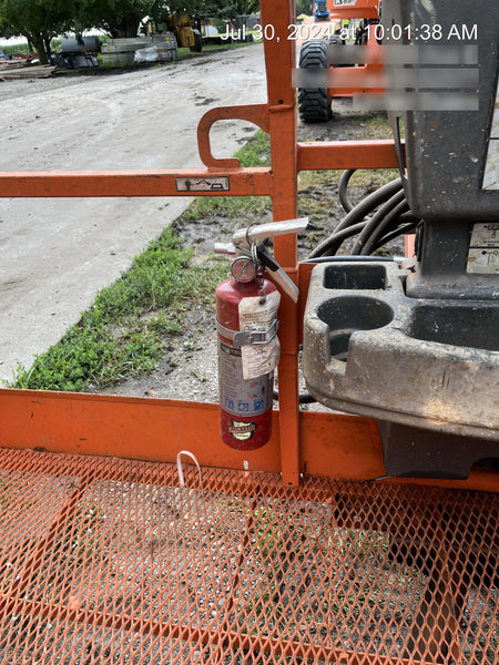 2023 JLG 660SJ