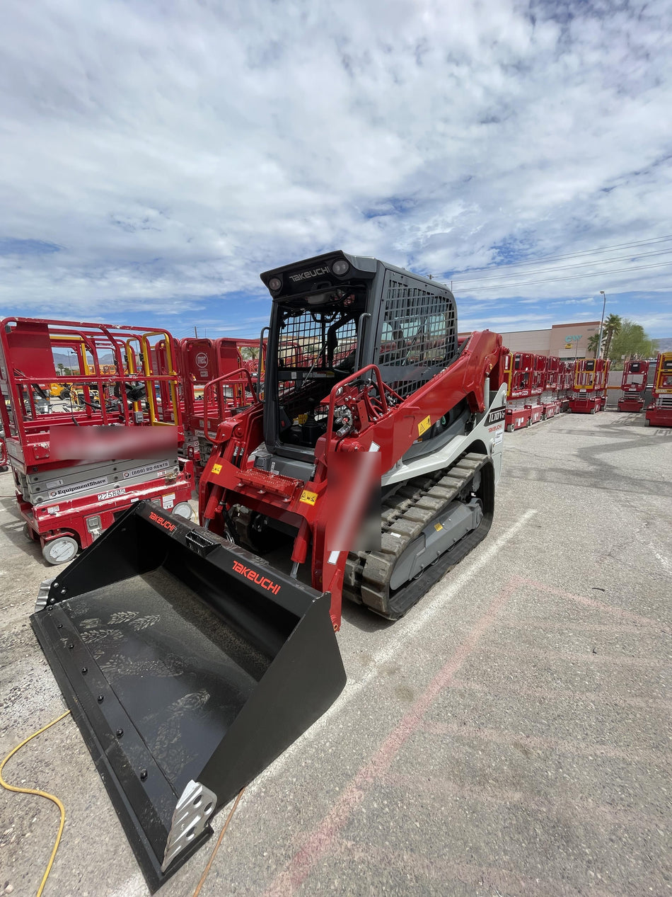 2023 TAKEUCHI TL10V2-CR