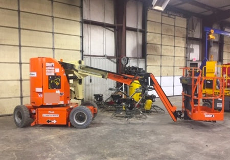 2019 JLG E300AJP
