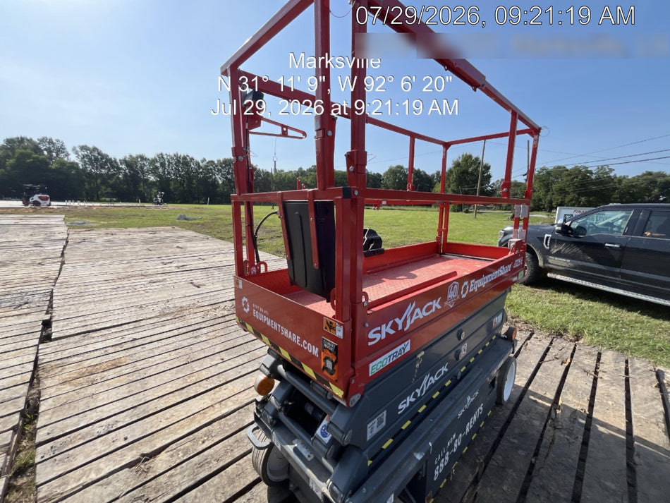 2025 SKYJACK SJ3226