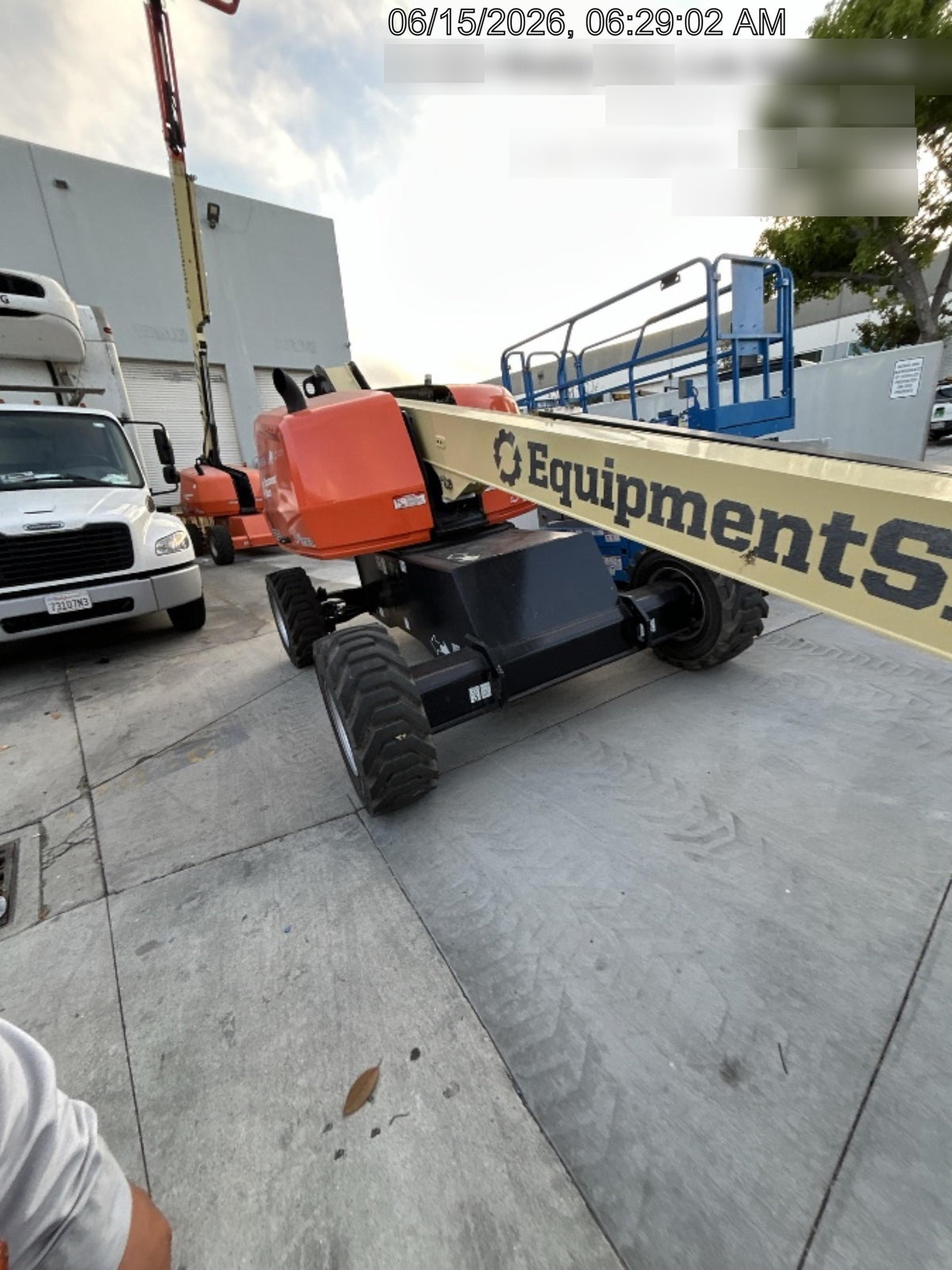 2025 JLG 460SJ