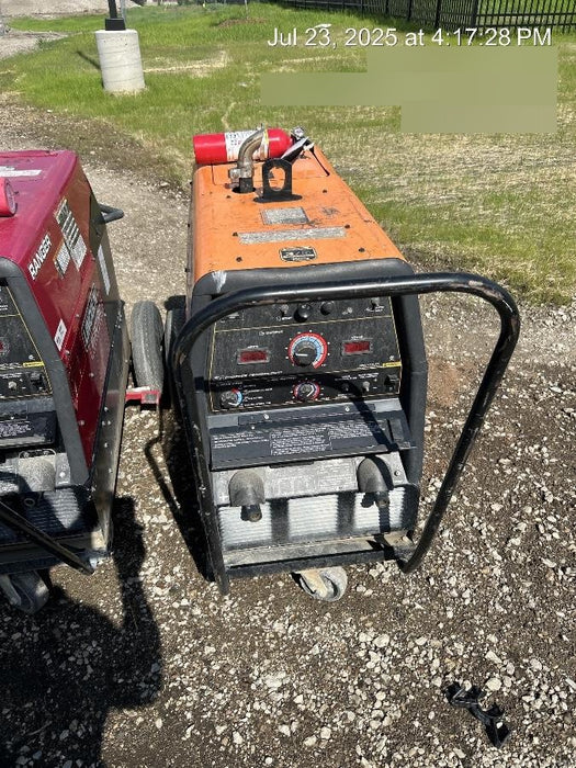 2021 Lincoln Electric Ranger 305 LPG LPG One-Pak (includes undercarriage, tank holder & tank strap) ORANGE