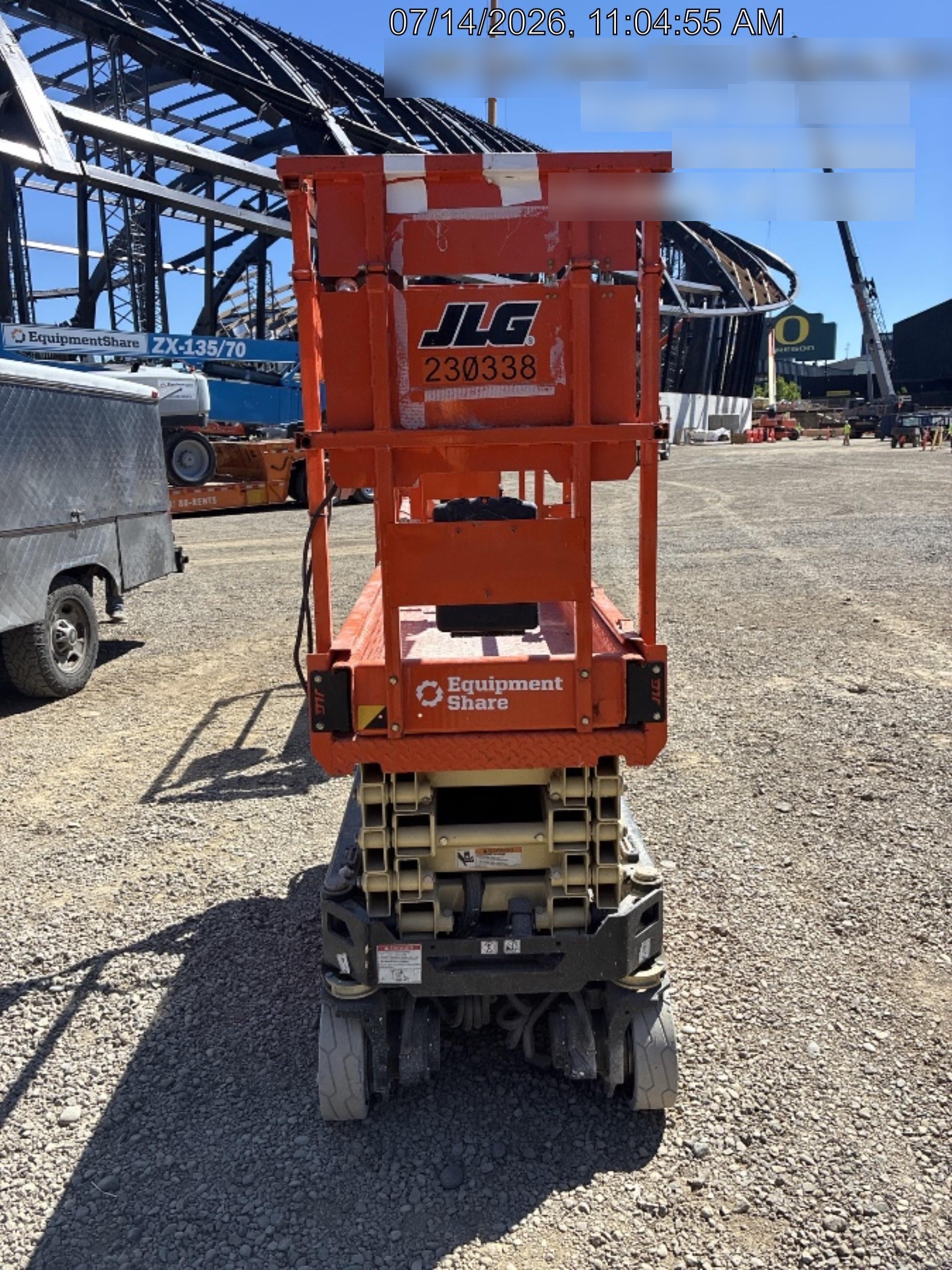 2022 JLG ES1932