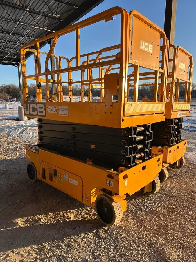 2022 JCB S3246E