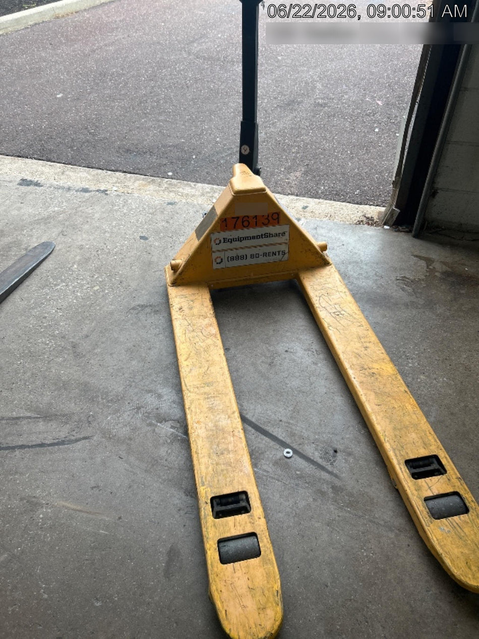 2021 ULINE H-1043