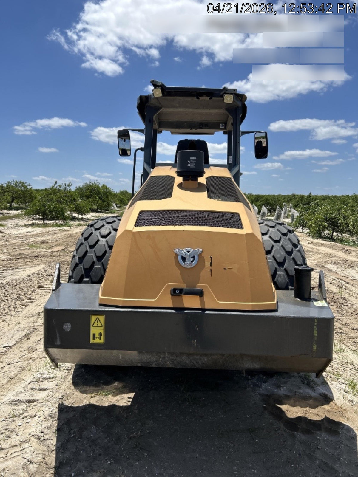 2021 CASE SV211E