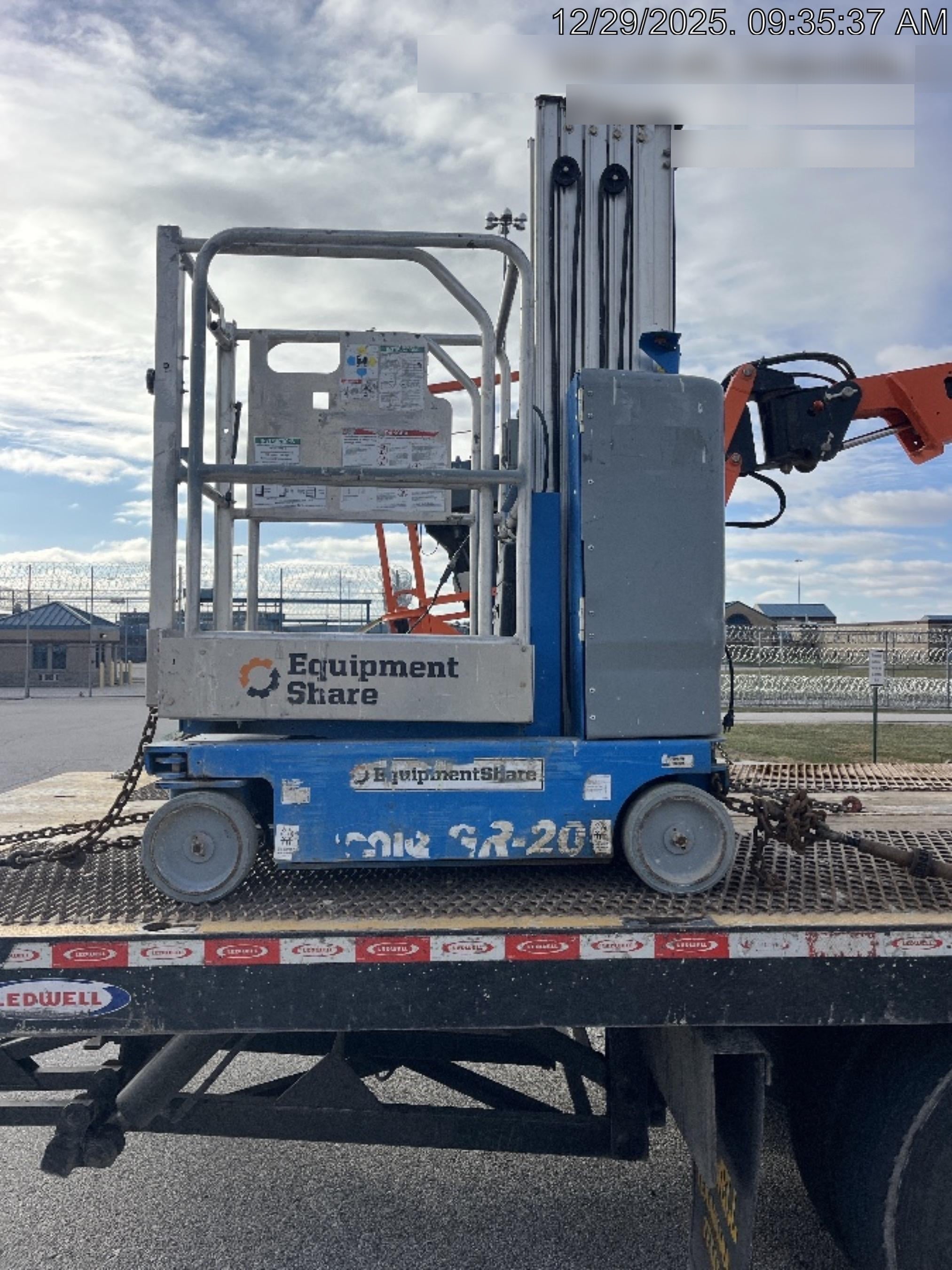 2017 GENIE GR-20