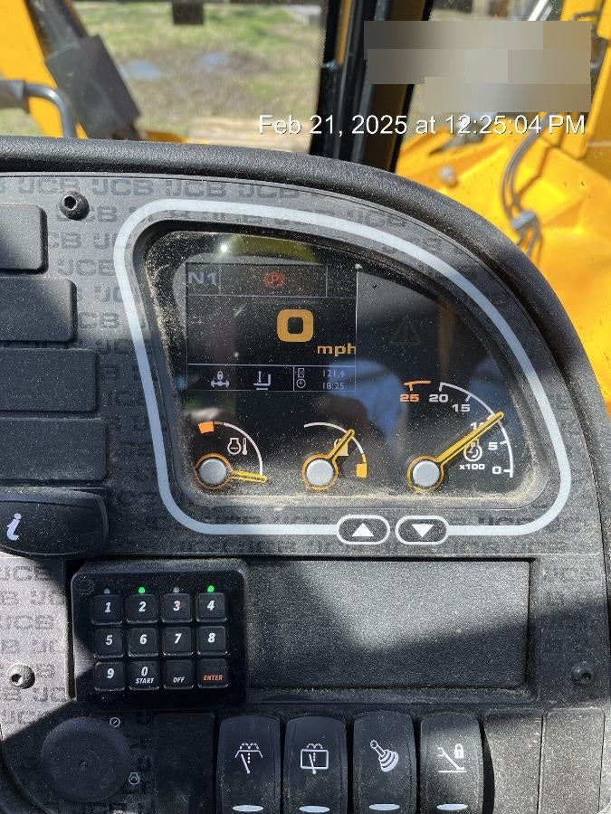 2025 JCB 512-56