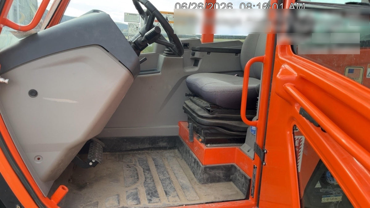 2021 JLG 1644